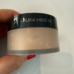 Laura Mercier Loose Setting Powder - Cream